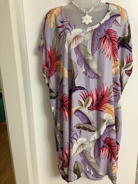 Divah caftan floral dress XL/XXL 42-43 bust